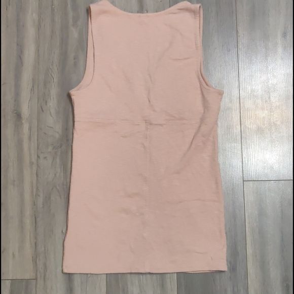 We the free tank - Picture 2 of 3